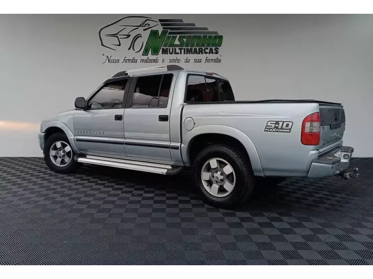 Chevrolet S10 Prata 1