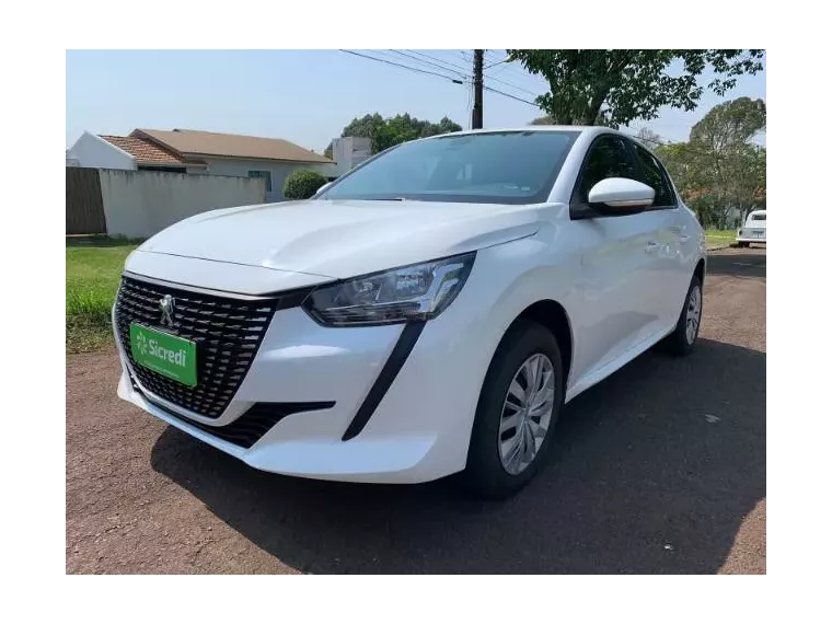 Peugeot 208 Branco 7