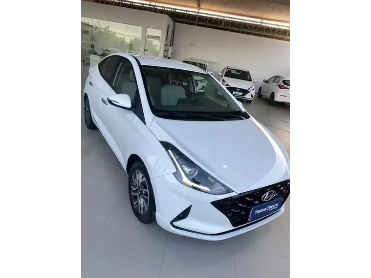 Hyundai HB20S Branco 4