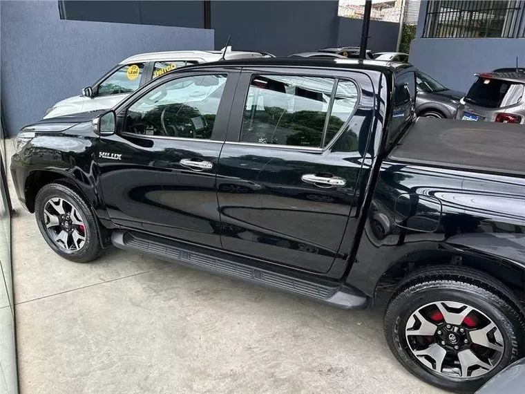 Toyota Hilux Preto 1