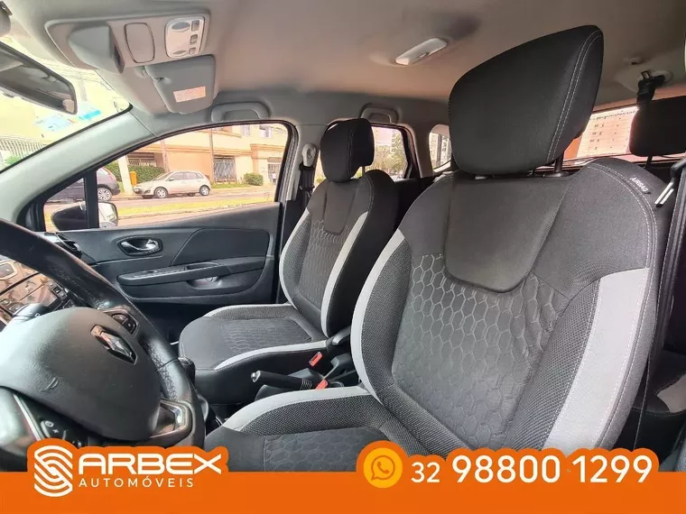 Renault Captur Cinza 12