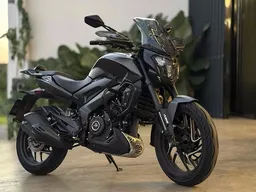 Bajaj Dominar