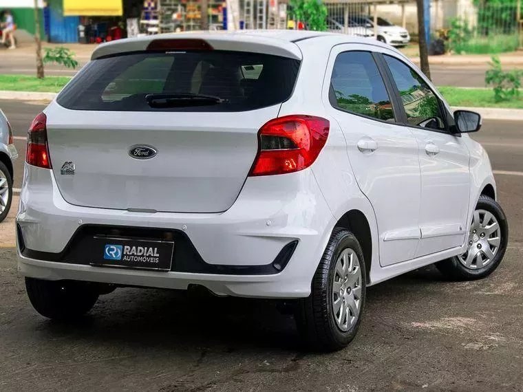 Ford KA Branco 8