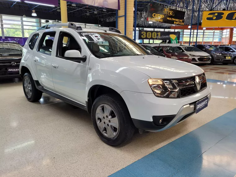 Renault Duster Branco 9