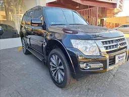 Mitsubishi Pajero Full