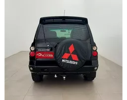 Mitsubishi Pajero TR4