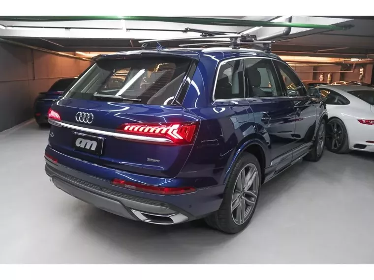 Audi Q7 Azul 7