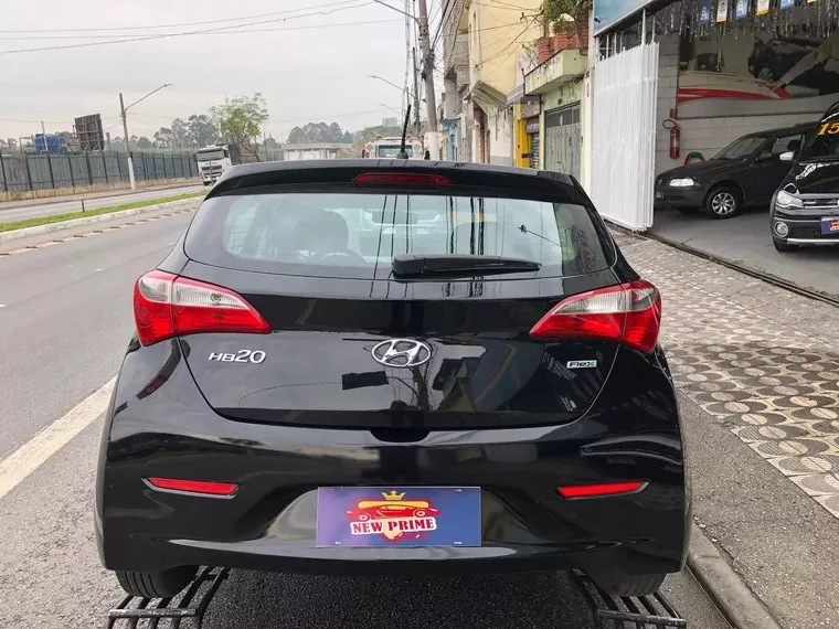 Hyundai HB20 Preto 2