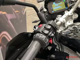 BMW F 900