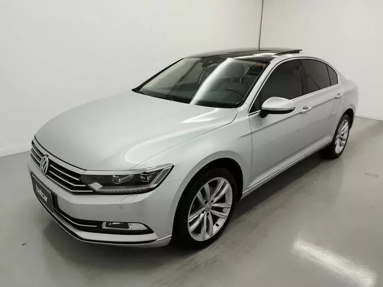 Volkswagen Passat Prata 13