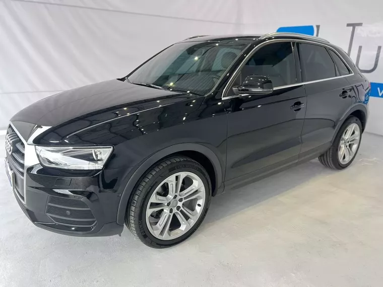 Audi Q3 Preto 3