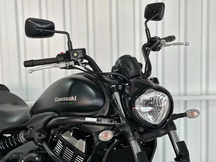 Kawasaki Vulcan Preto 7