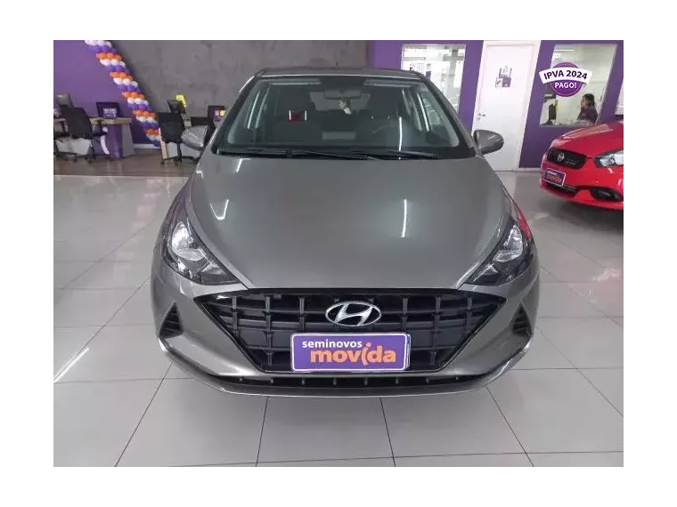 Hyundai HB20 Prata 3