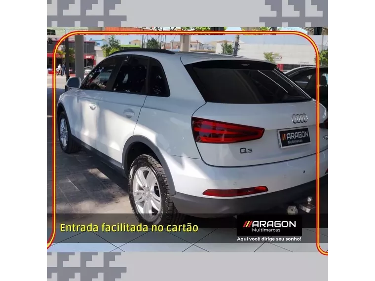 Audi Q3 Branco 13