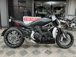 Xdiavel