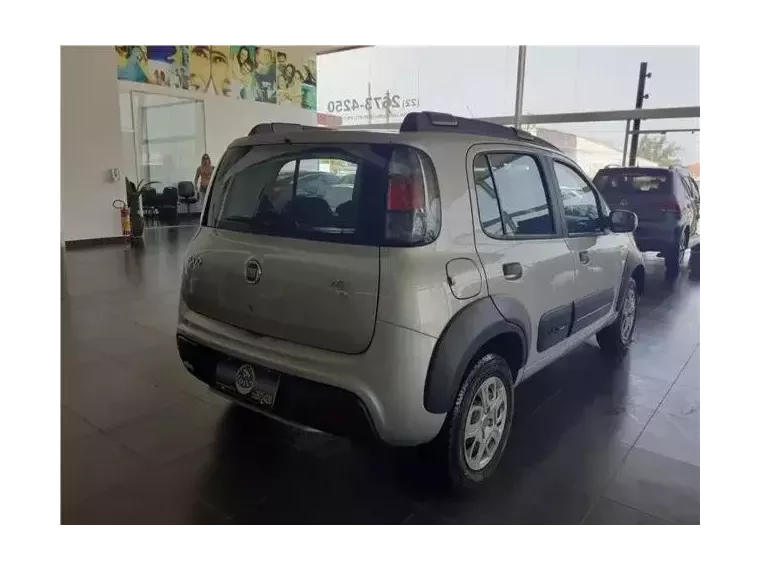 Fiat Uno Roxo 2