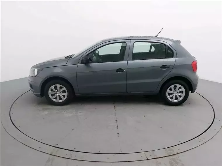 Volkswagen Gol Cinza 1