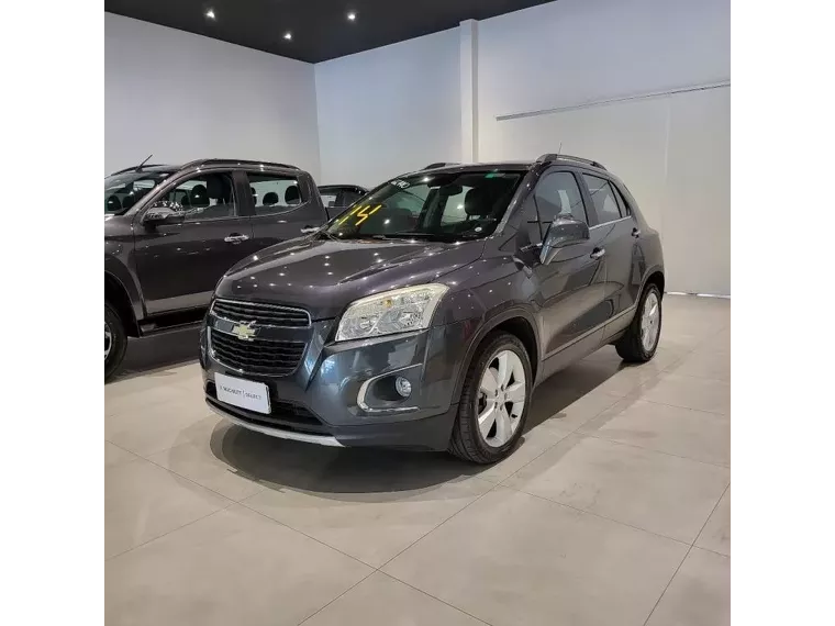 Chevrolet Tracker Cinza 11