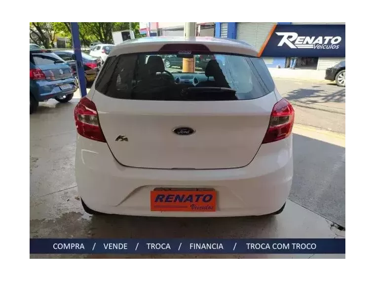 Ford KA Branco 5