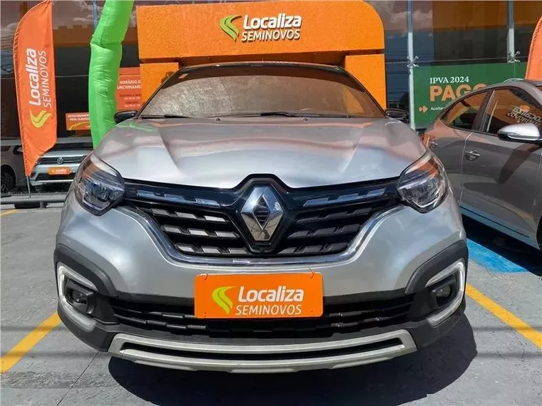 Renault Captur Prata 6