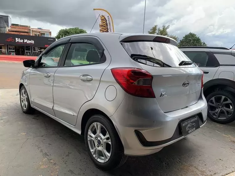 Ford KA Prata 3