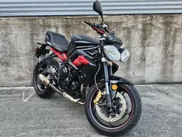 Street Triple