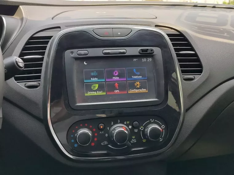 Renault Captur Prata 20