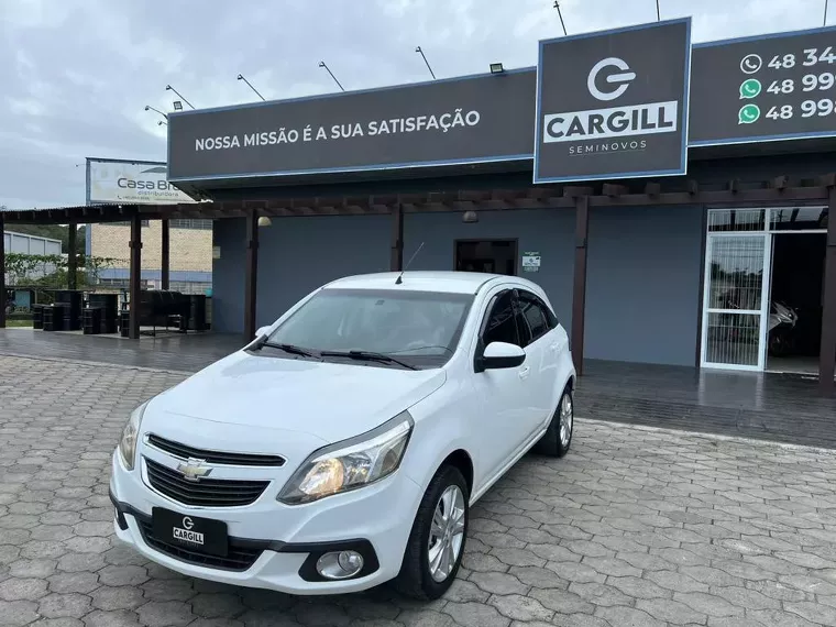 Chevrolet Agile Branco 7