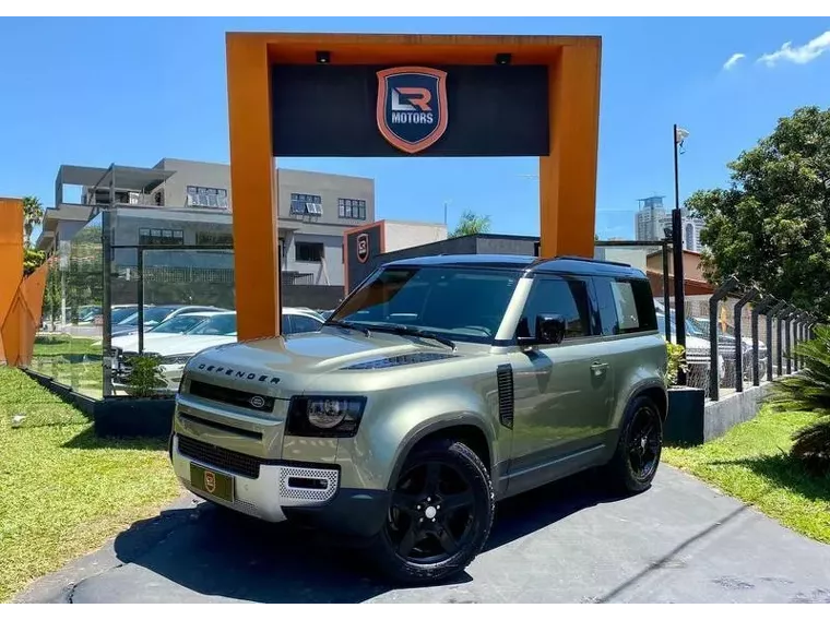 Land Rover Defender Verde 15