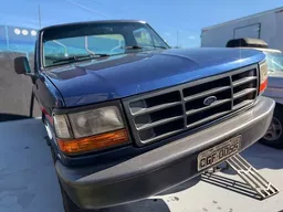 Ford F-1000