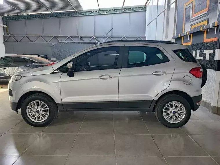 Ford Ecosport Prata 8