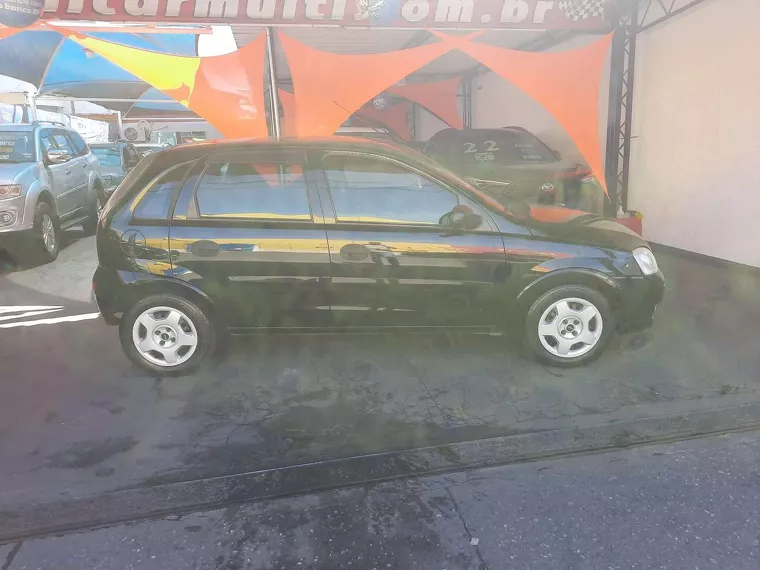 Chevrolet Corsa Preto 19