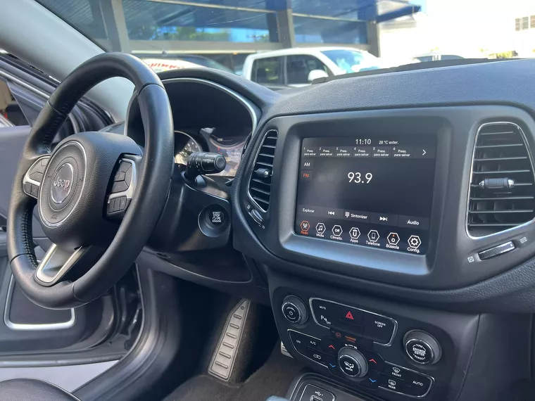 Jeep Compass Cinza 10