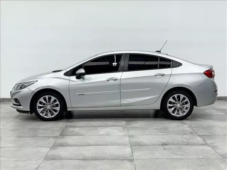 Chevrolet Cruze Prata 13