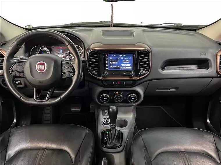 Fiat Toro Branco 15