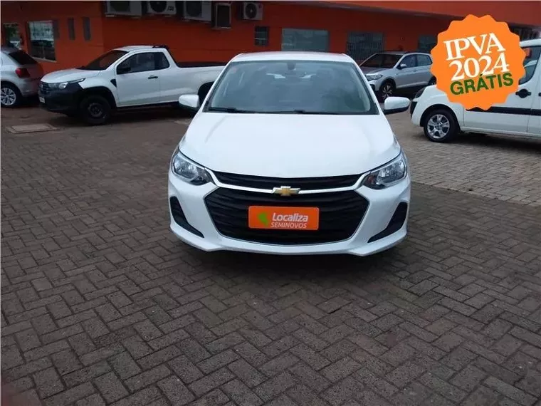 Chevrolet Onix Branco 7