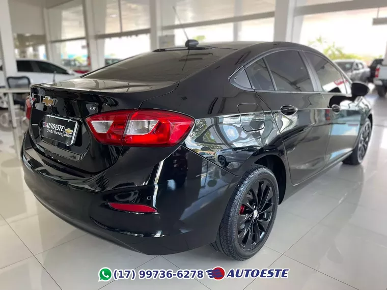 Chevrolet Cruze Preto 8