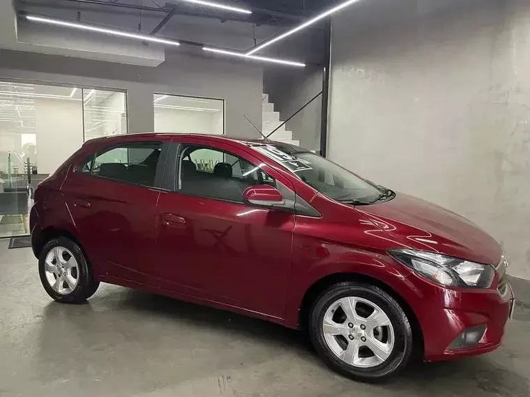 Chevrolet Onix Vermelho 3