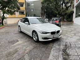 BMW 320i