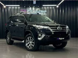 Toyota Hilux SW4