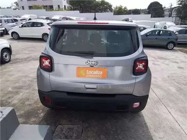 Jeep Renegade Prata 15