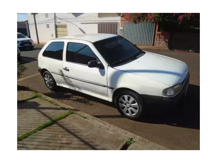 Volkswagen Gol Branco 3