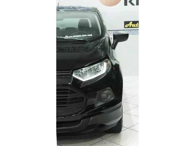 Ford Ecosport Preto 16