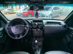 Renault Duster Oroch