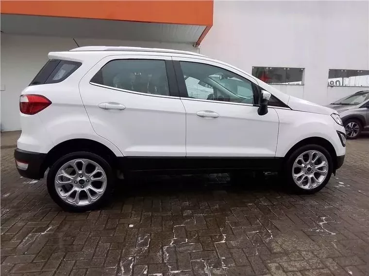 Ford Ecosport Branco 12