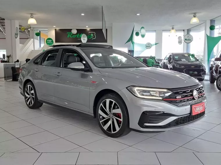 Volkswagen Jetta Prata 2