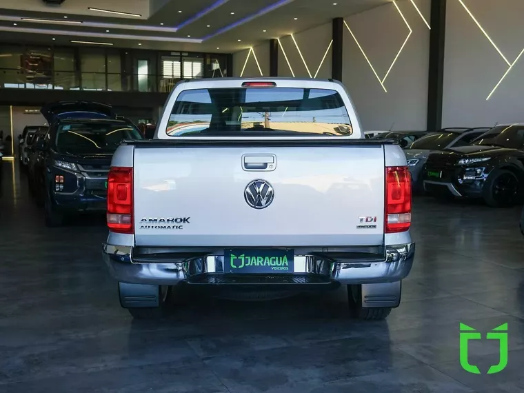 Volkswagen Amarok Prata 11