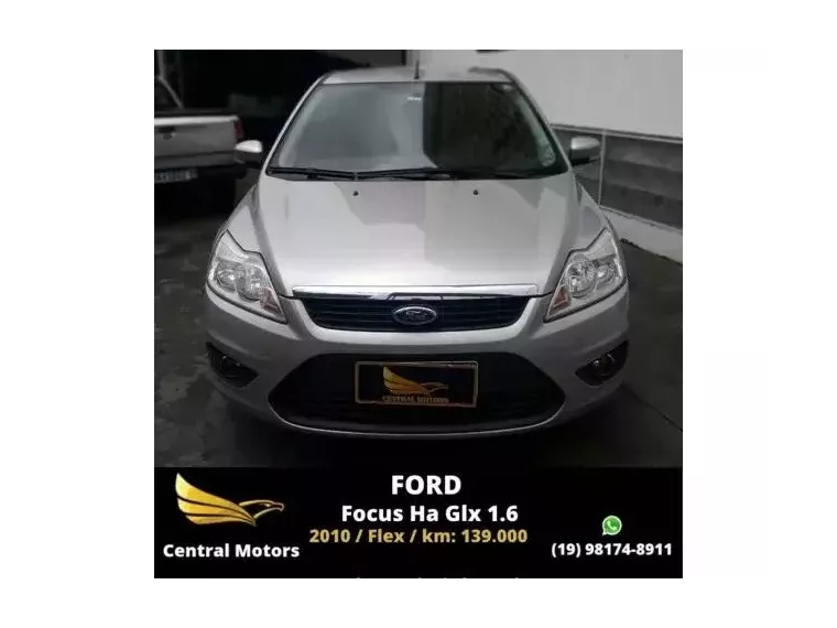 Ford Focus Prata 7