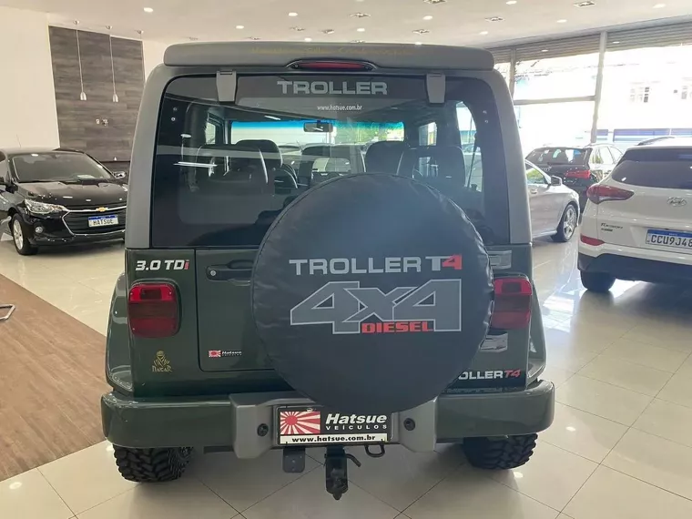 Troller T4 Verde 2