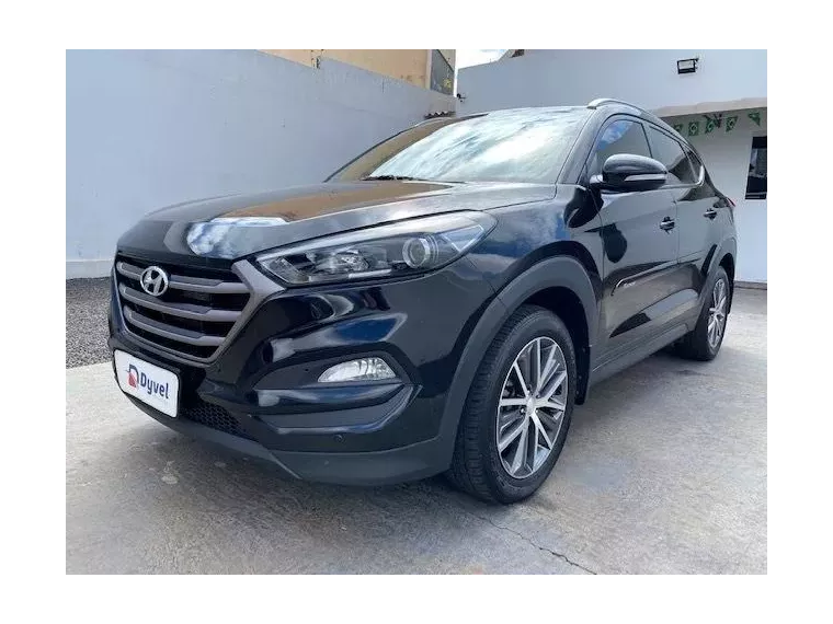 Hyundai Tucson Preto 11